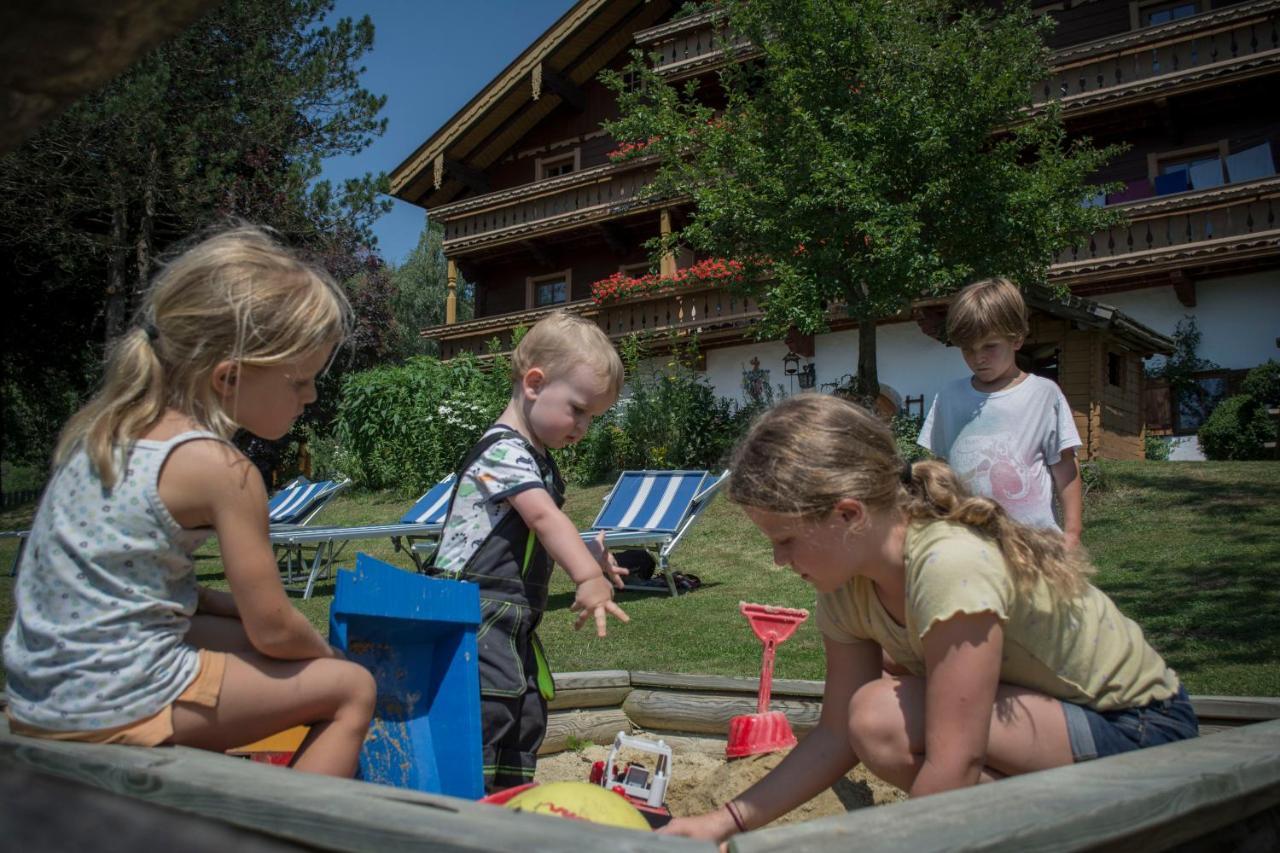 Pension Schmiderer - Vorderkasbichlhof Saalfelden Exterior foto